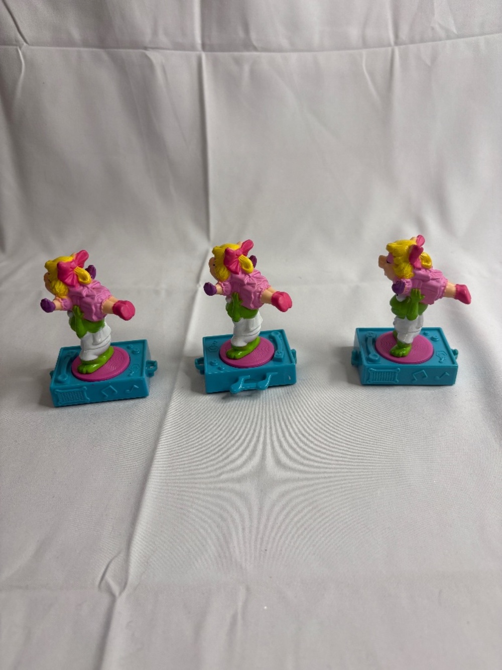 1994 McDonalds Happy Meal Toy Muppet Babies Kermit and Miss Piggy Traincar Set 3
